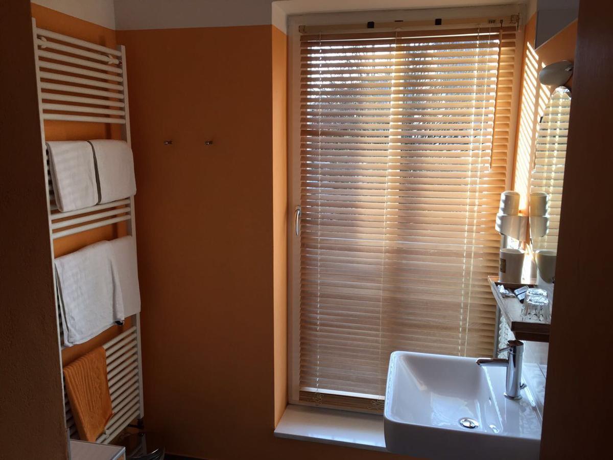 Maxi'S Hotel Steinfeld  Bagian luar foto