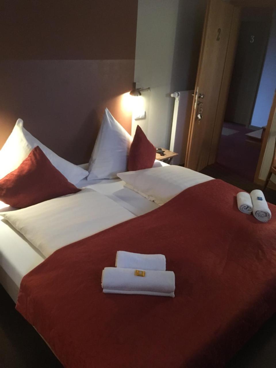 Maxi'S Hotel Steinfeld  Bagian luar foto